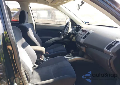 2012 Mitsubishi Outlander Es z USA, uszkodzony, nr VIN JA4AS2AW7CU007788